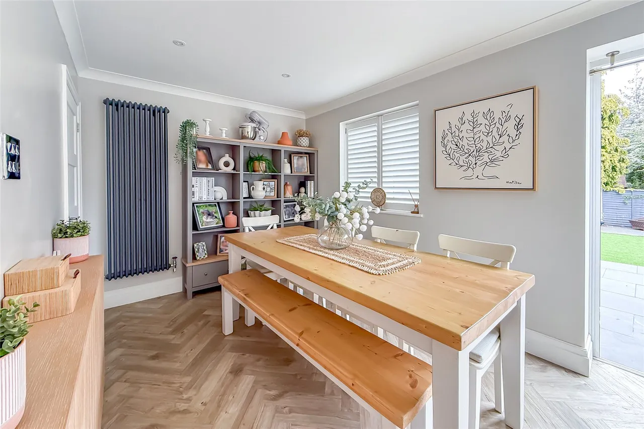 Ashley Gardens, Harpenden, Hertfordshire, AL5 3EY, photo 3