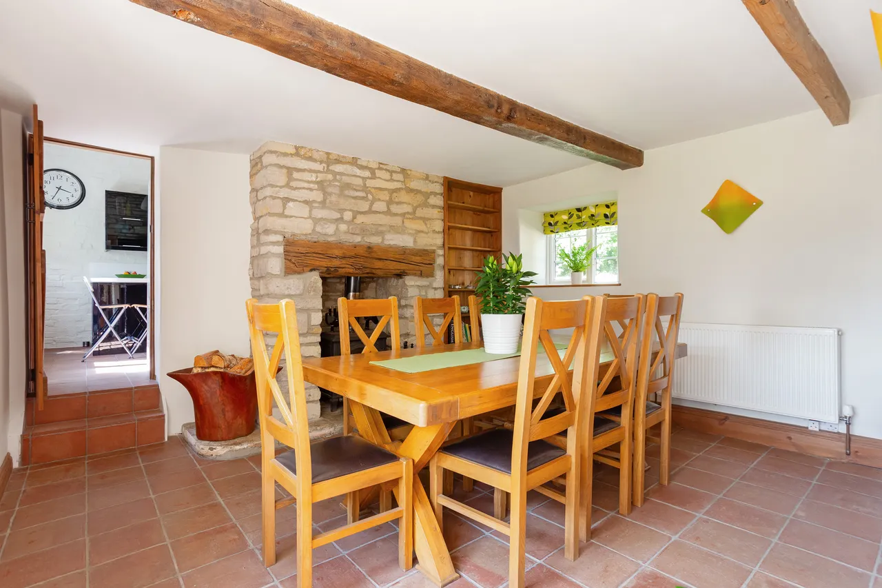Tetbury Road, Nr. Cirencester, GL7, photo 6
