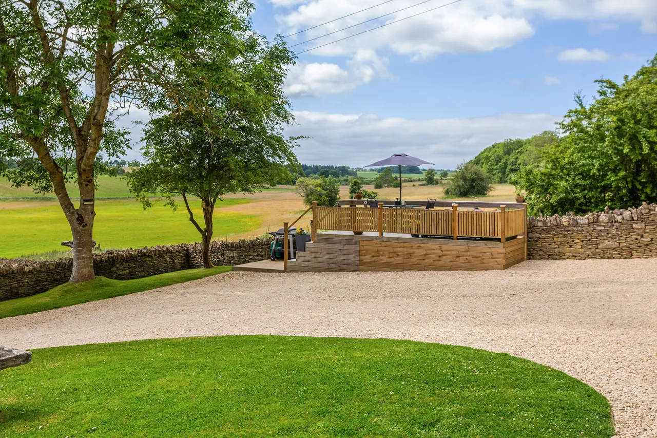 Tetbury Road, Nr. Cirencester, GL7, photo 4