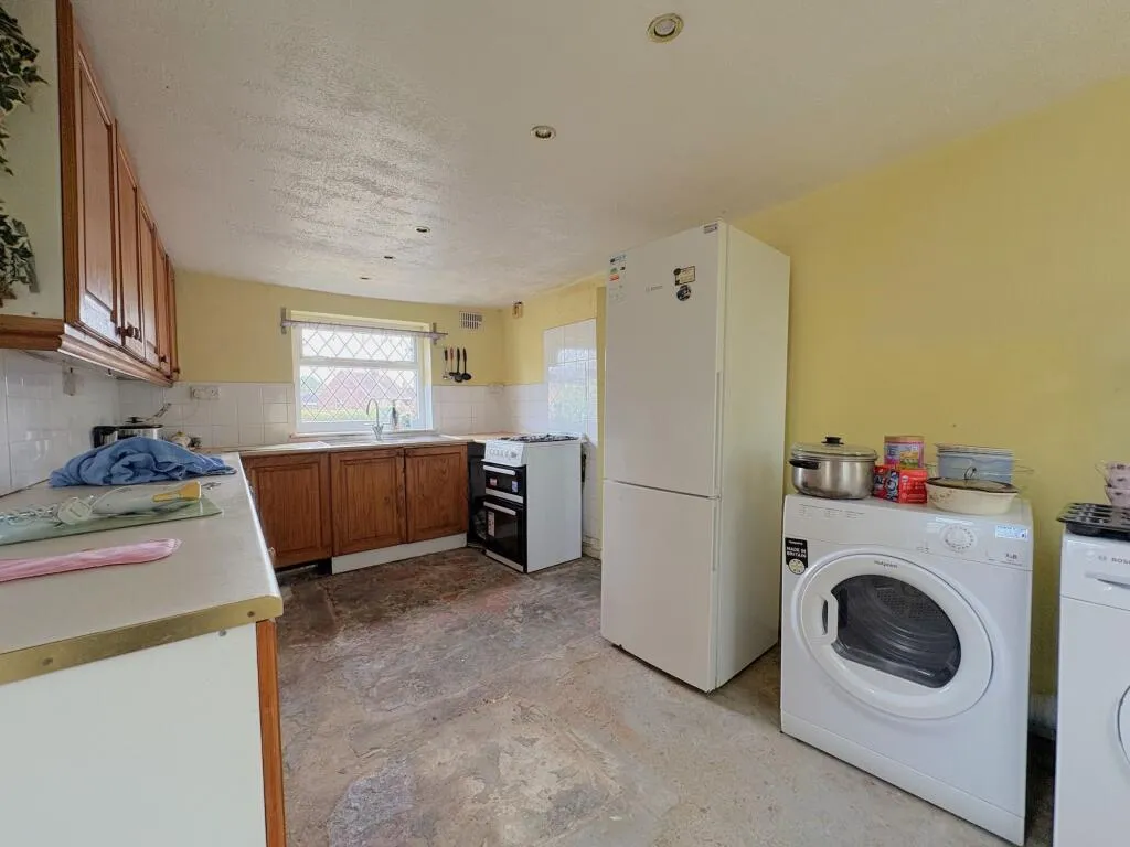 Eyton Road, Dawley, Telford, photo 8