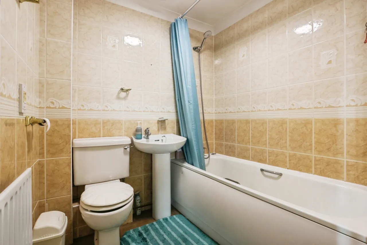 Tatnam Road, Poole, BH15, photo 7