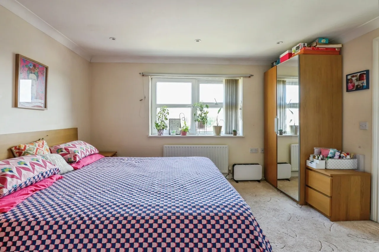 Tatnam Road, Poole, BH15, photo 5