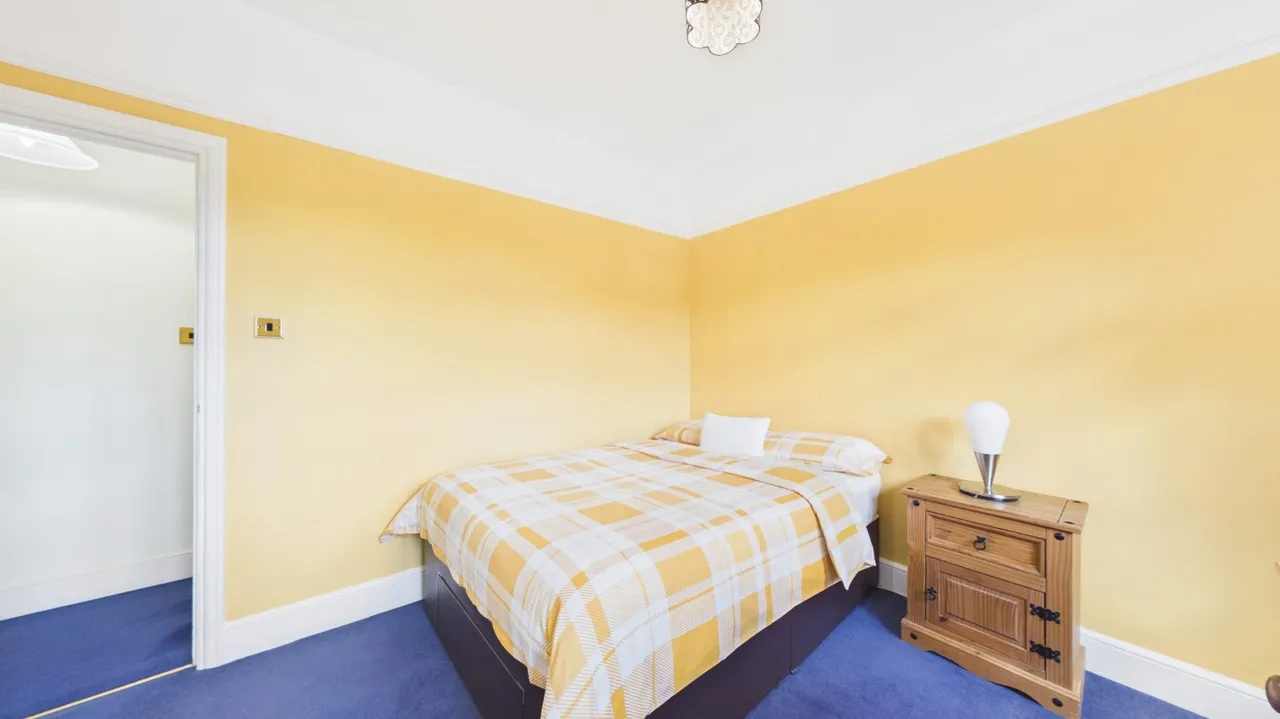 Strickland Row, London, SW18, photo 5