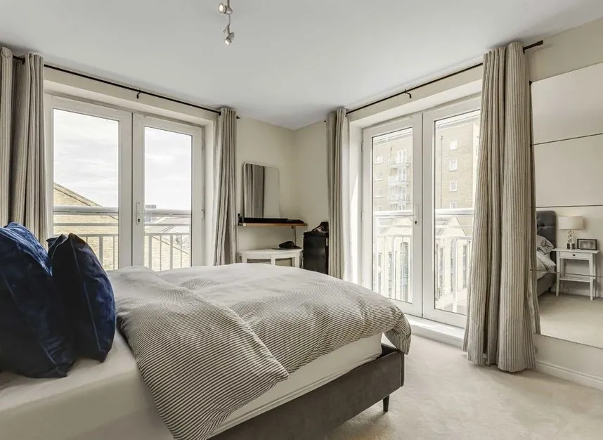 Millennium Drive, Canary Wharf, E14, photo 6