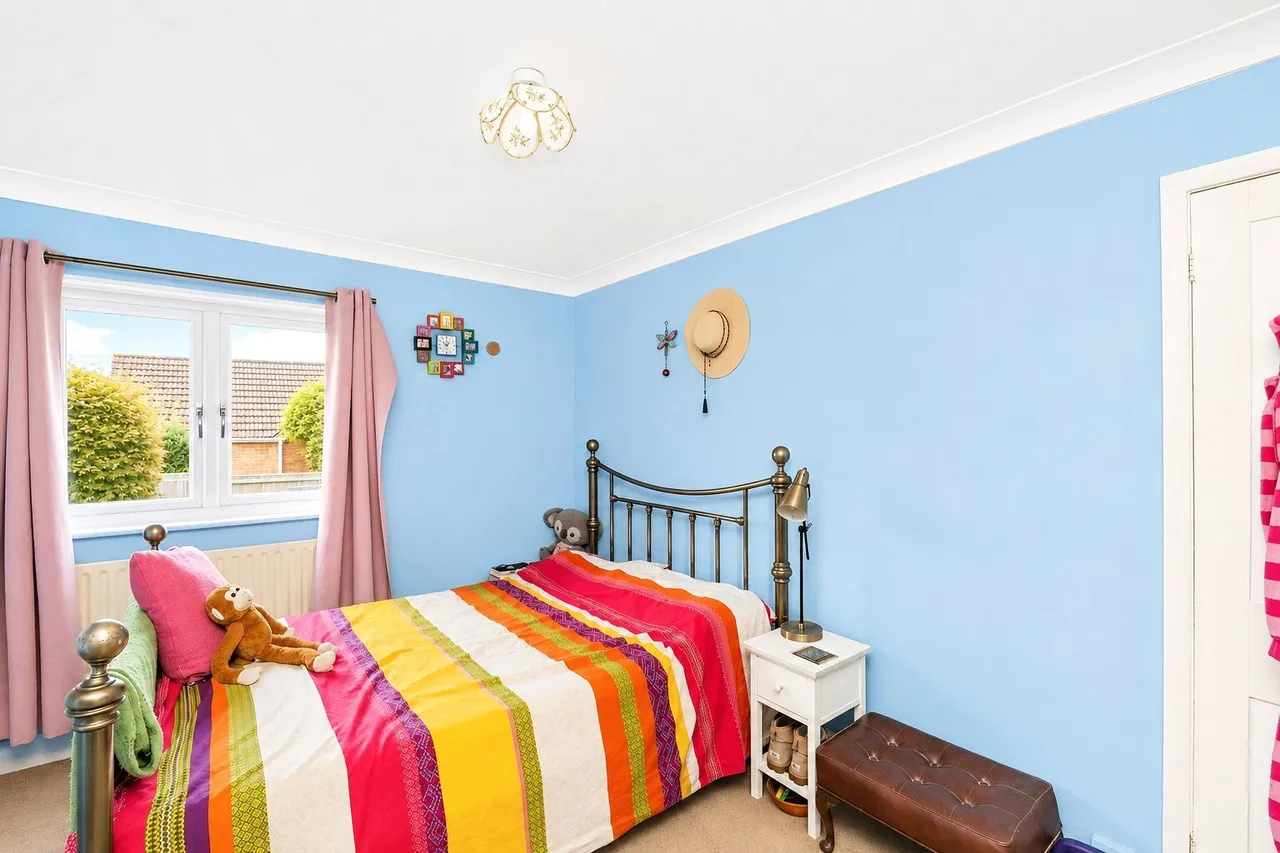 Rumbridge Street, Totton, SO40, photo 14
