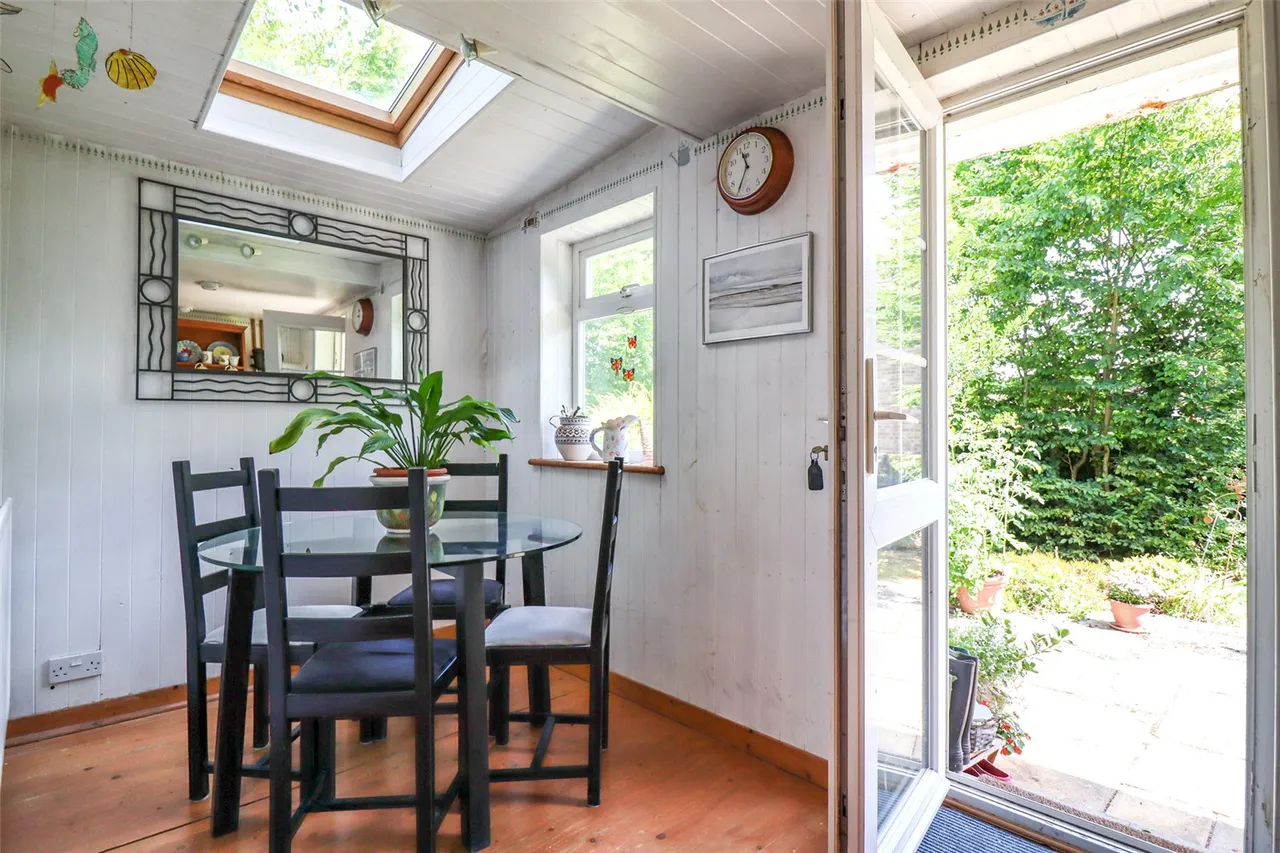 Durnsford Avenue, Fleet, Hampshire, GU52 7TA, photo 9