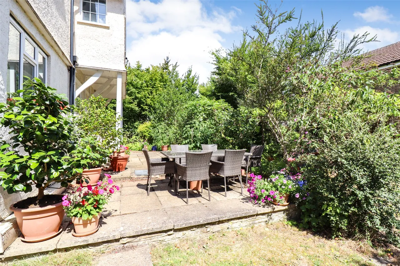 Durnsford Avenue, Fleet, Hampshire, GU52 7TA, photo 5
