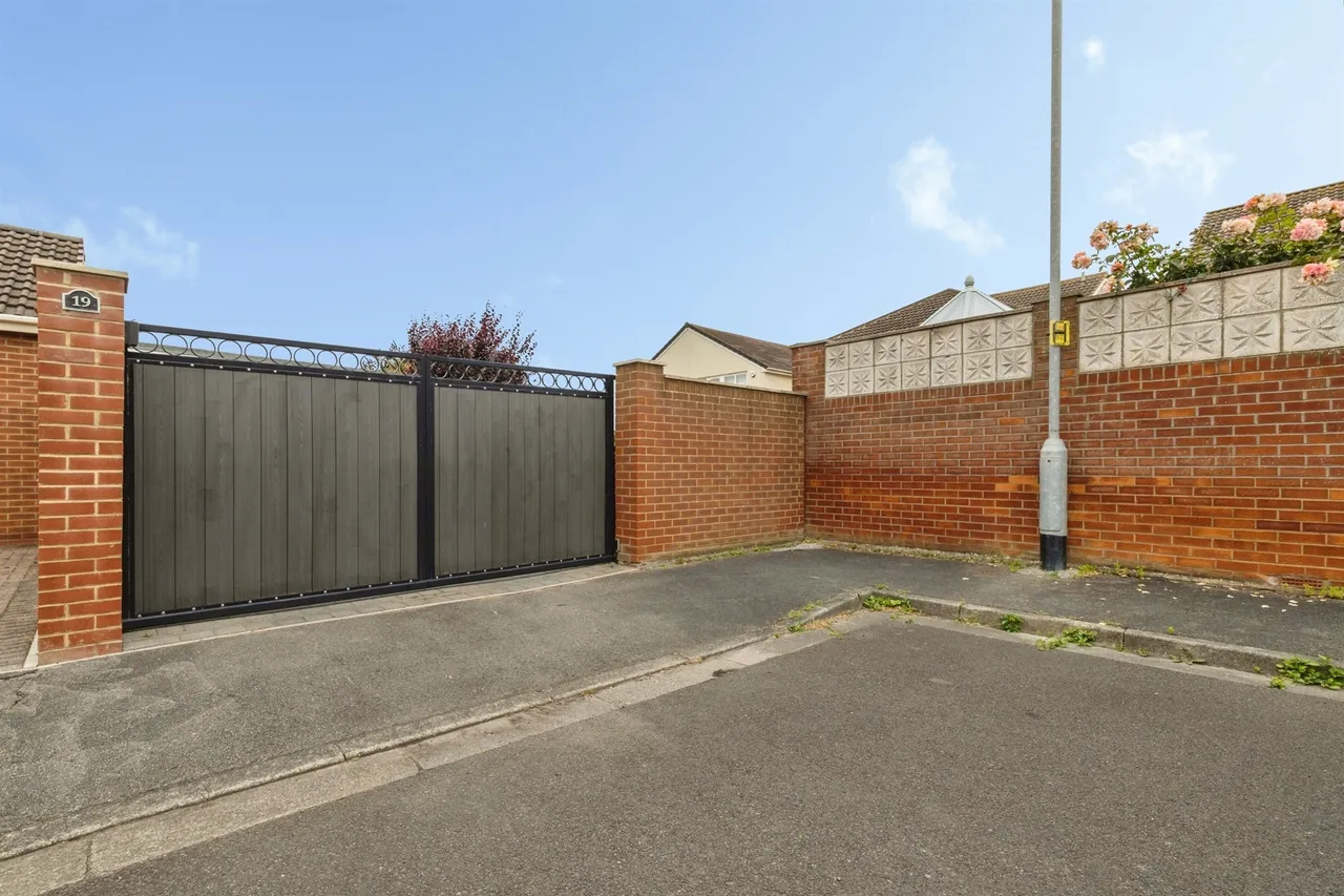 Wainwright Walk, Hartlepool, TS25, photo 28