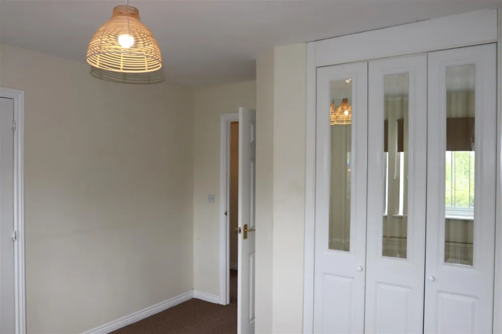 Pumphouse Way, Oldbury, B69, photo 15