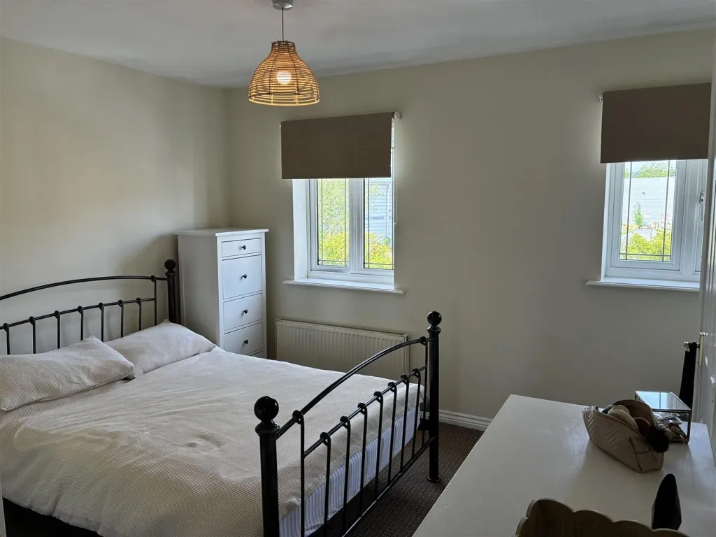 Pumphouse Way, Oldbury, B69, photo 11