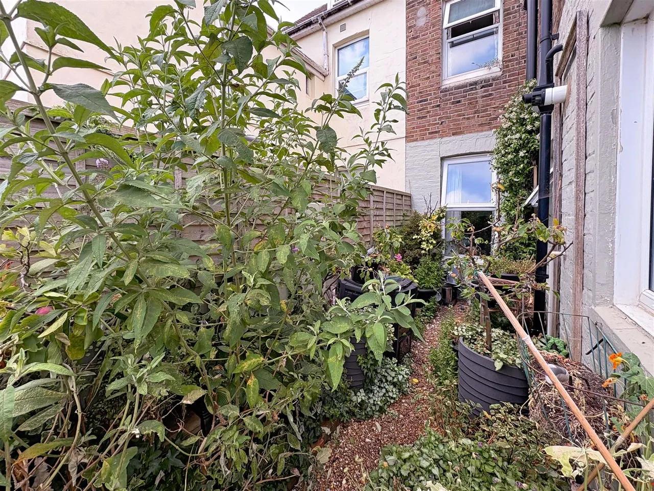 Purbeck Place, Littlehampton, photo 25