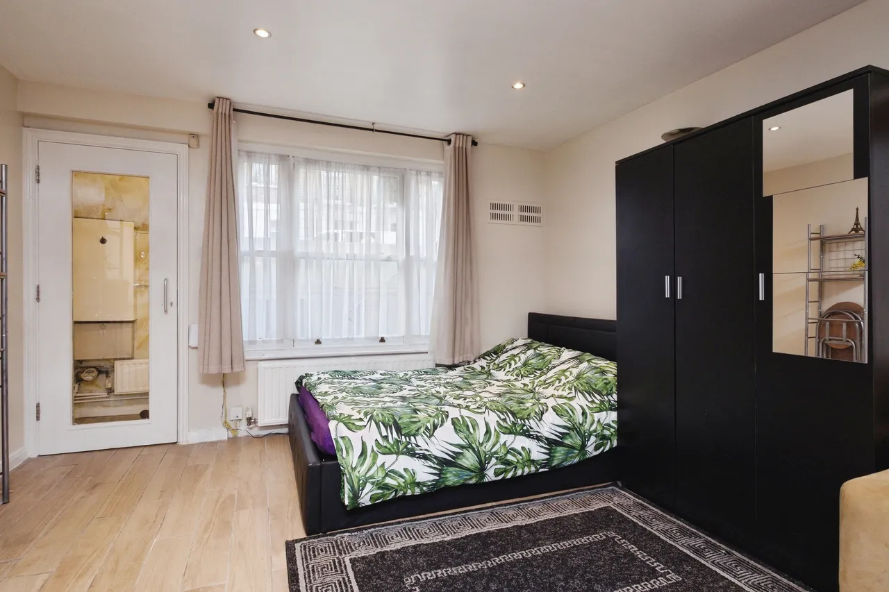 Swinton Street, LONDON, photo 7