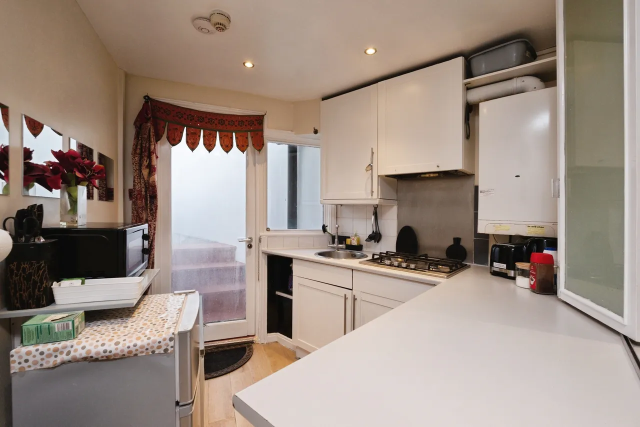 Swinton Street, LONDON, photo 11