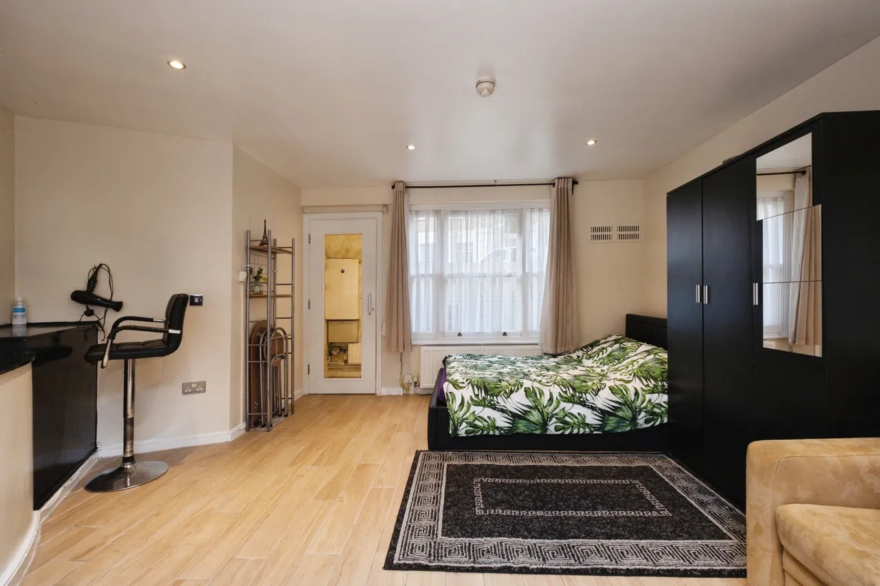 Swinton Street, LONDON, photo 6