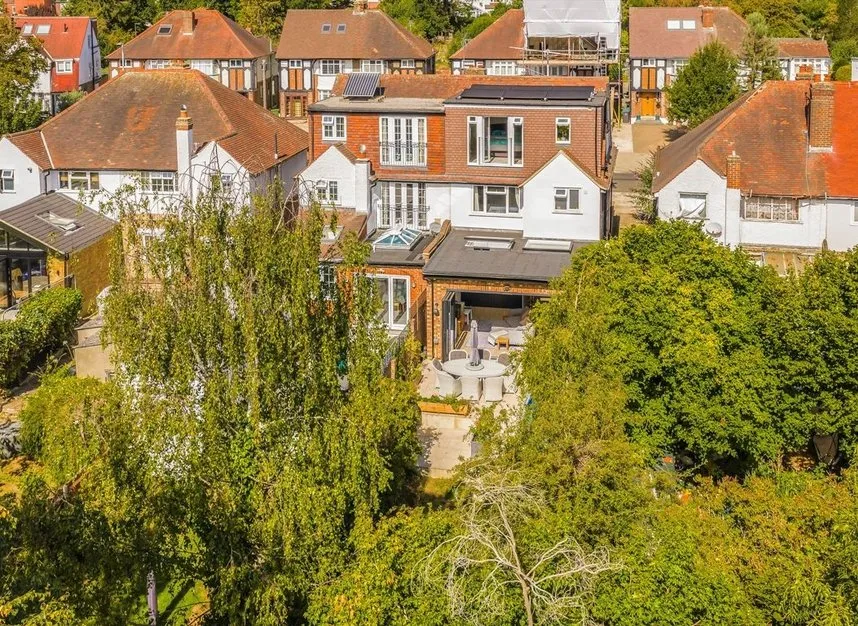 Raeburn Avenue, Surbiton, KT5, photo 12