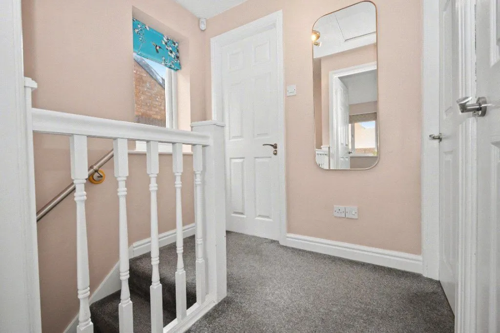 Holme Field, Ossett, WF5, photo 11