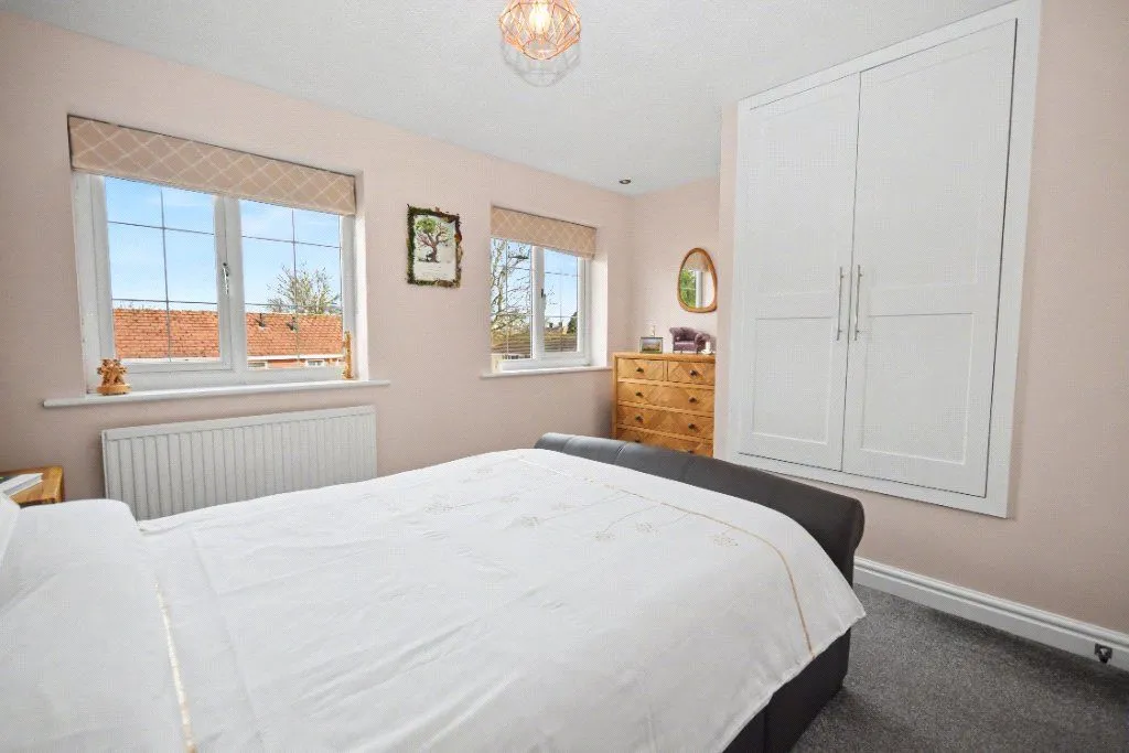 Holme Field, Ossett, WF5, photo 12