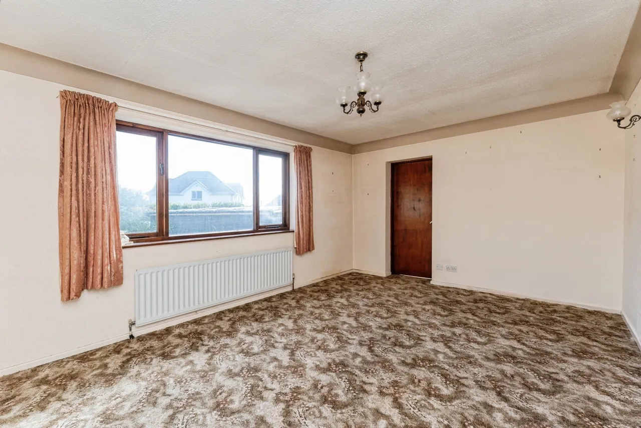 Cae Rhug Lane, Gwernaffield, CH7, photo 5