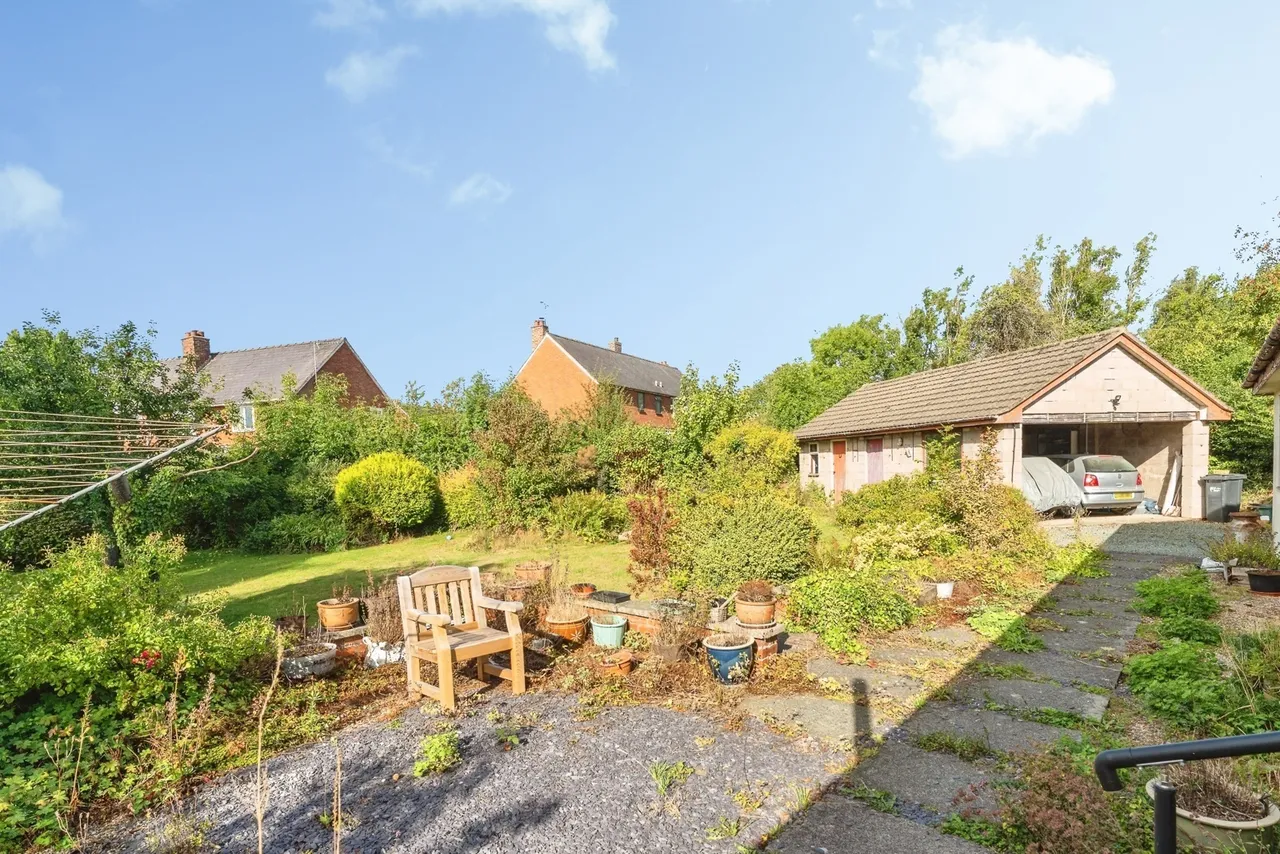 Cae Rhug Lane, Gwernaffield, CH7, photo 25