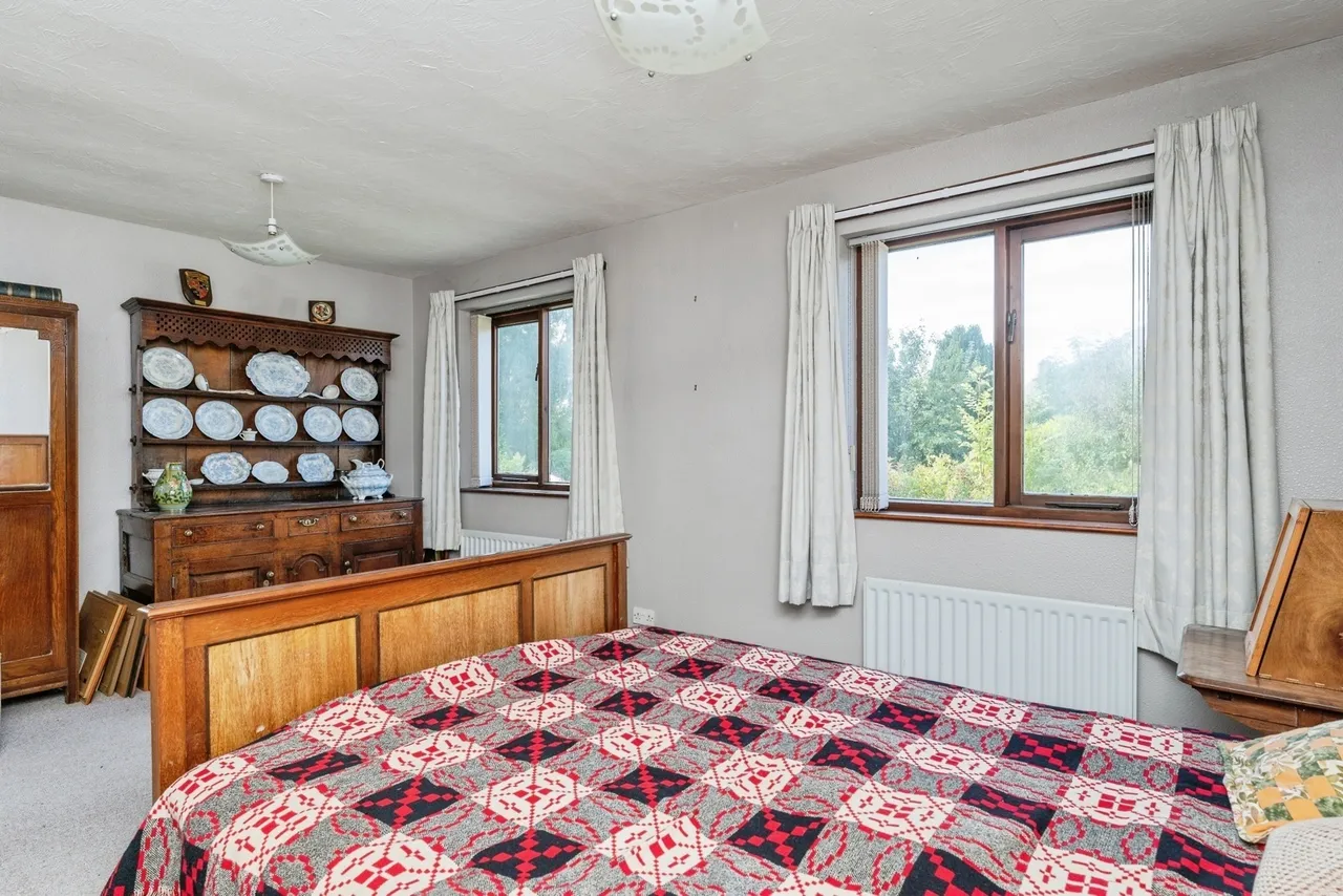 Cae Rhug Lane, Gwernaffield, CH7, photo 12