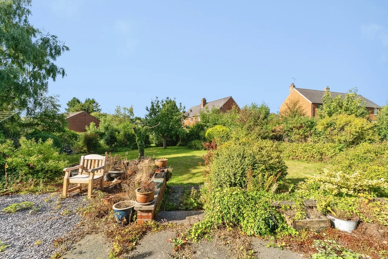 Cae Rhug Lane, Gwernaffield, CH7, photo 24
