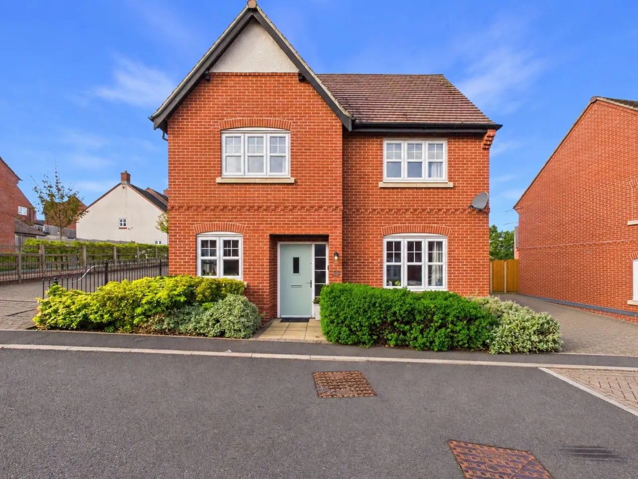 4 bed house for sale, Argonaut Avenue, Castle Donington, DE74