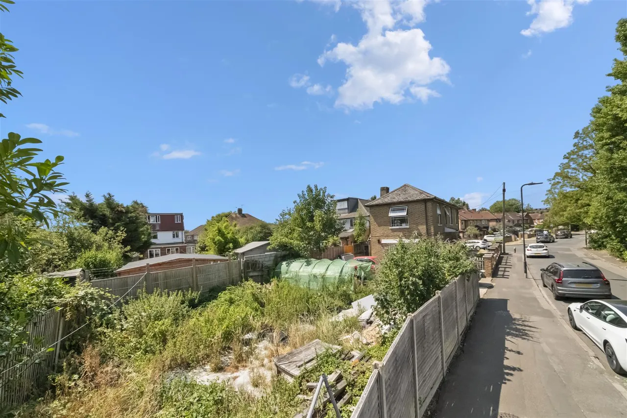 Old Ruislip Road, Northolt, photo 4