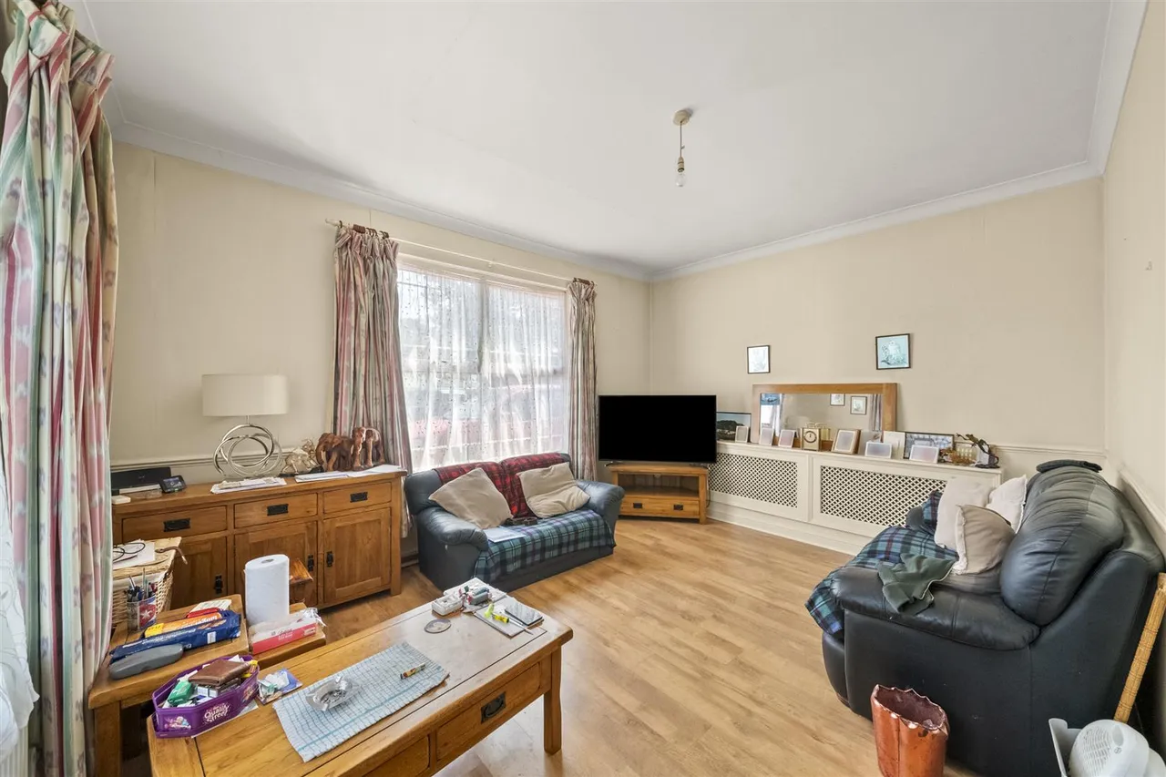 Old Ruislip Road, Northolt, photo 8