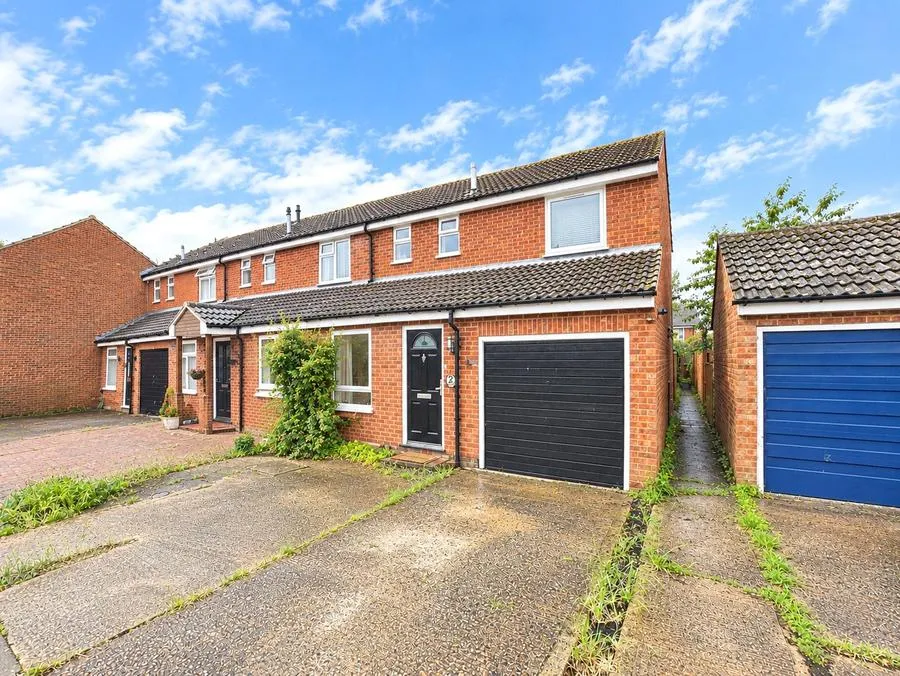 3 bed house for sale, Stookslade, Wingrave, HP22