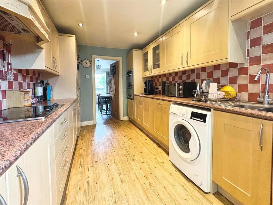 Stookslade, Wingrave, HP22, photo 2