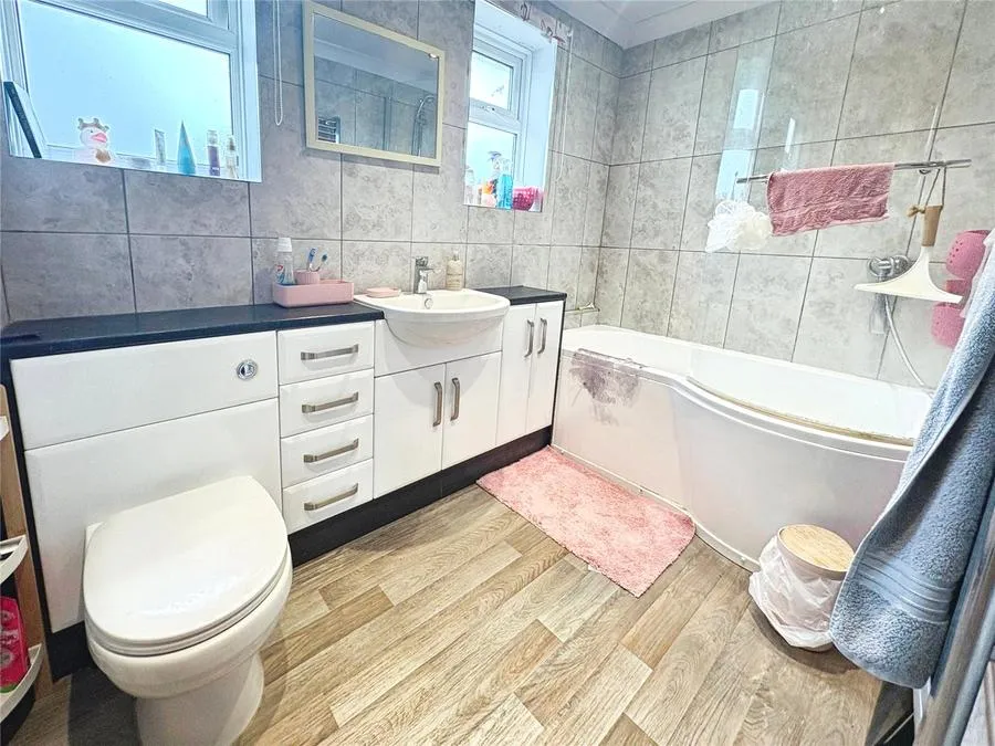 Stookslade, Wingrave, HP22, photo 10
