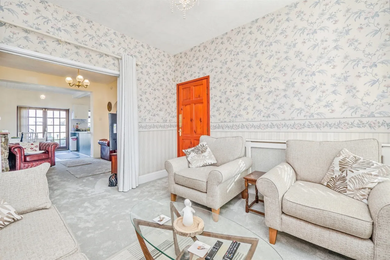 Downton Rise, Rumney, CF3, photo 14