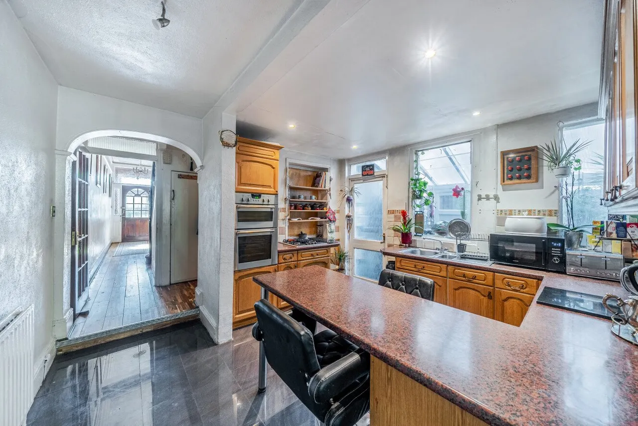 Thornsbeach Road, Catford, London, SE6, photo 4