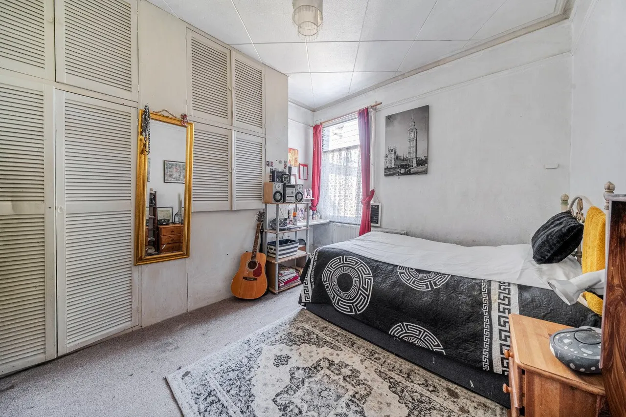 Thornsbeach Road, Catford, London, SE6, photo 12