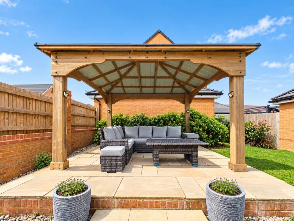Skylark Avenue, Peacehaven, BN10, photo 5