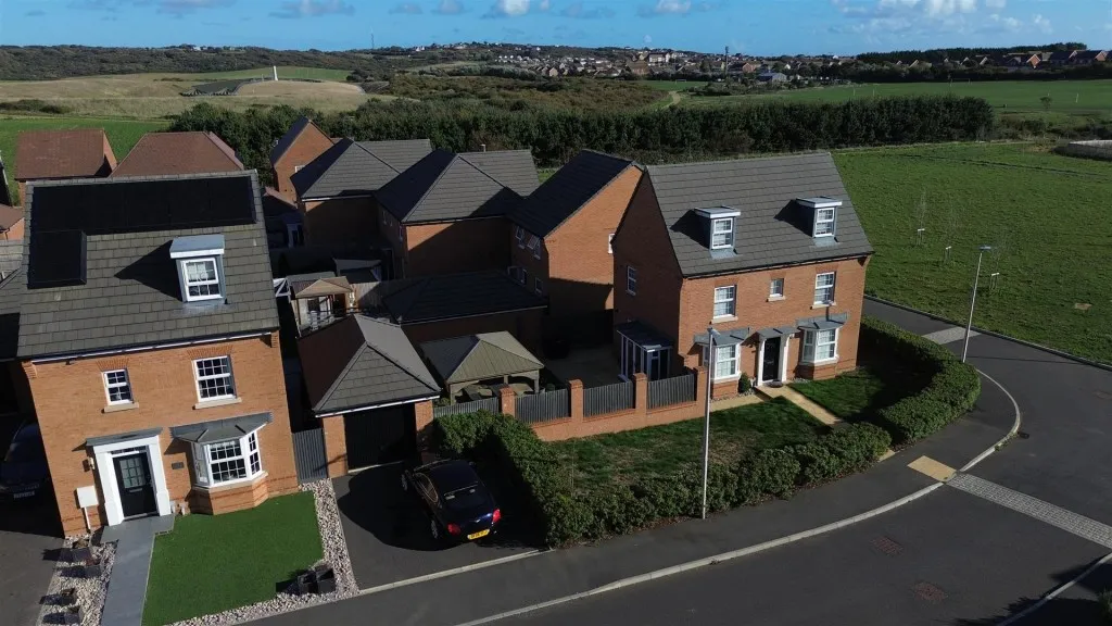 Skylark Avenue, Peacehaven, BN10, photo 26