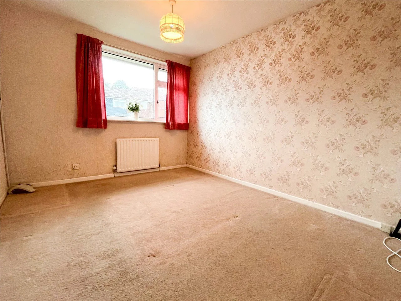 Link Road, Springhead, OL4, photo 8