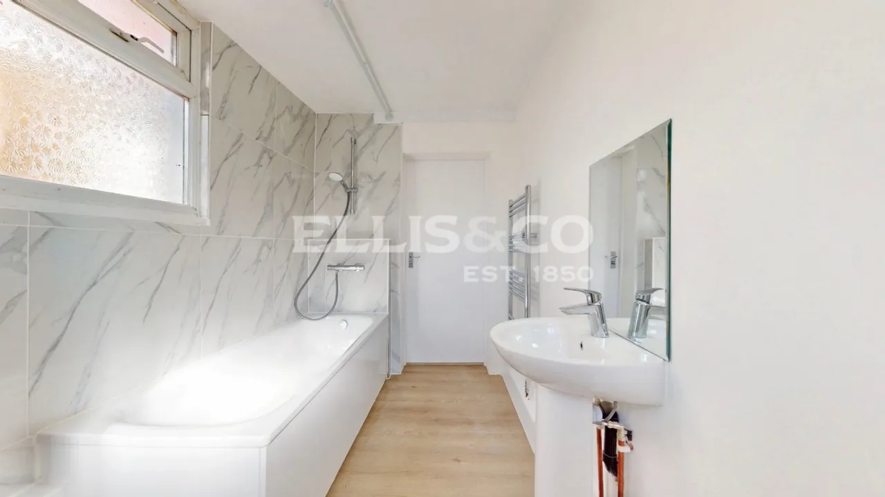 Pinkwell Avenue, Hayes, UB3, photo 14
