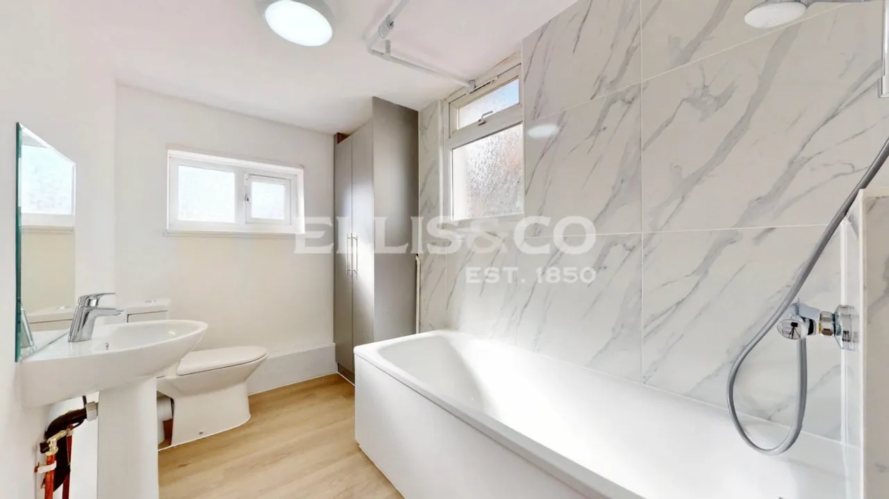 Pinkwell Avenue, Hayes, UB3, photo 4