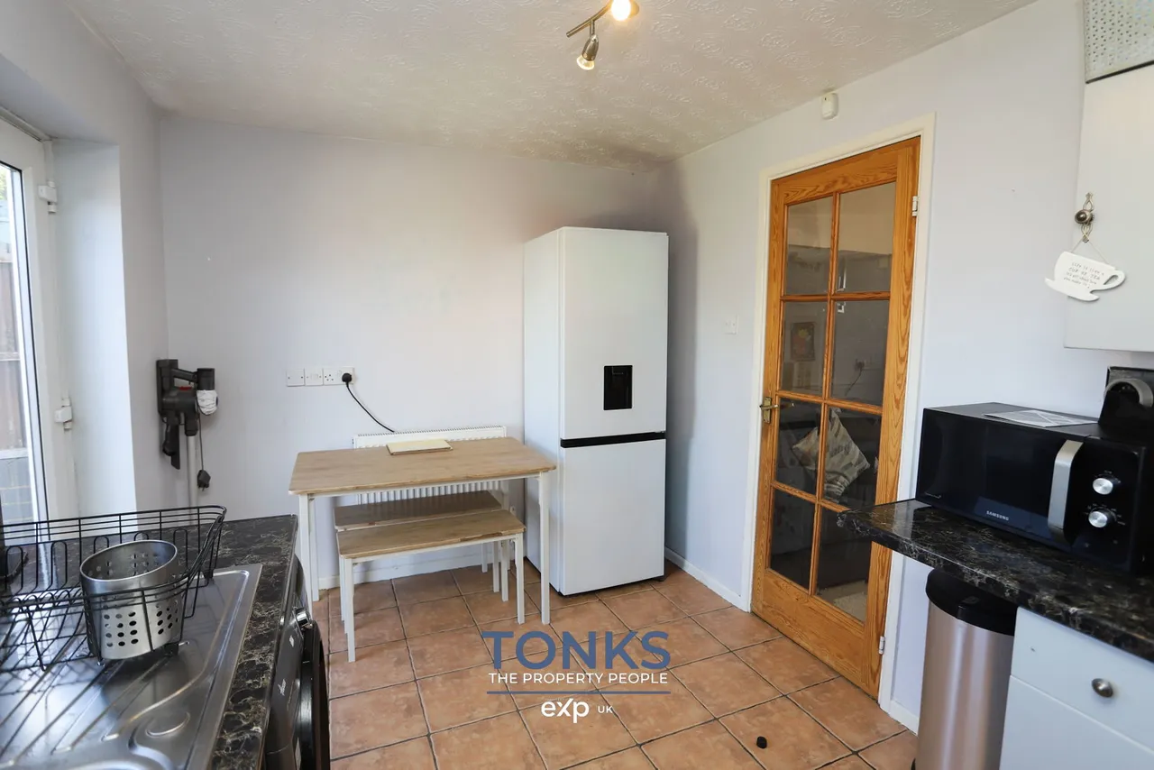 St. James Avenue, Rowley Regis, B65, photo 8
