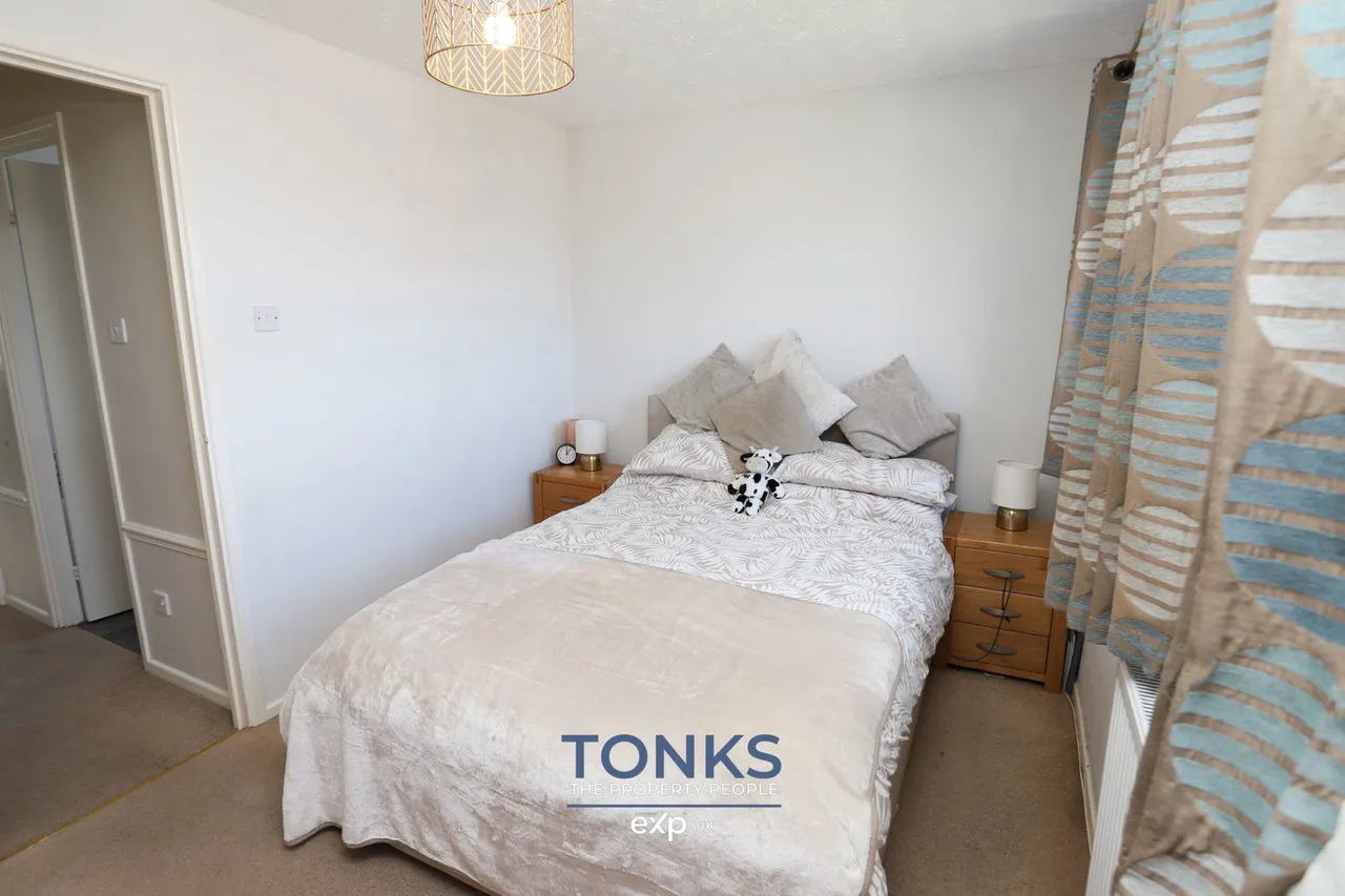 St. James Avenue, Rowley Regis, B65, photo 10