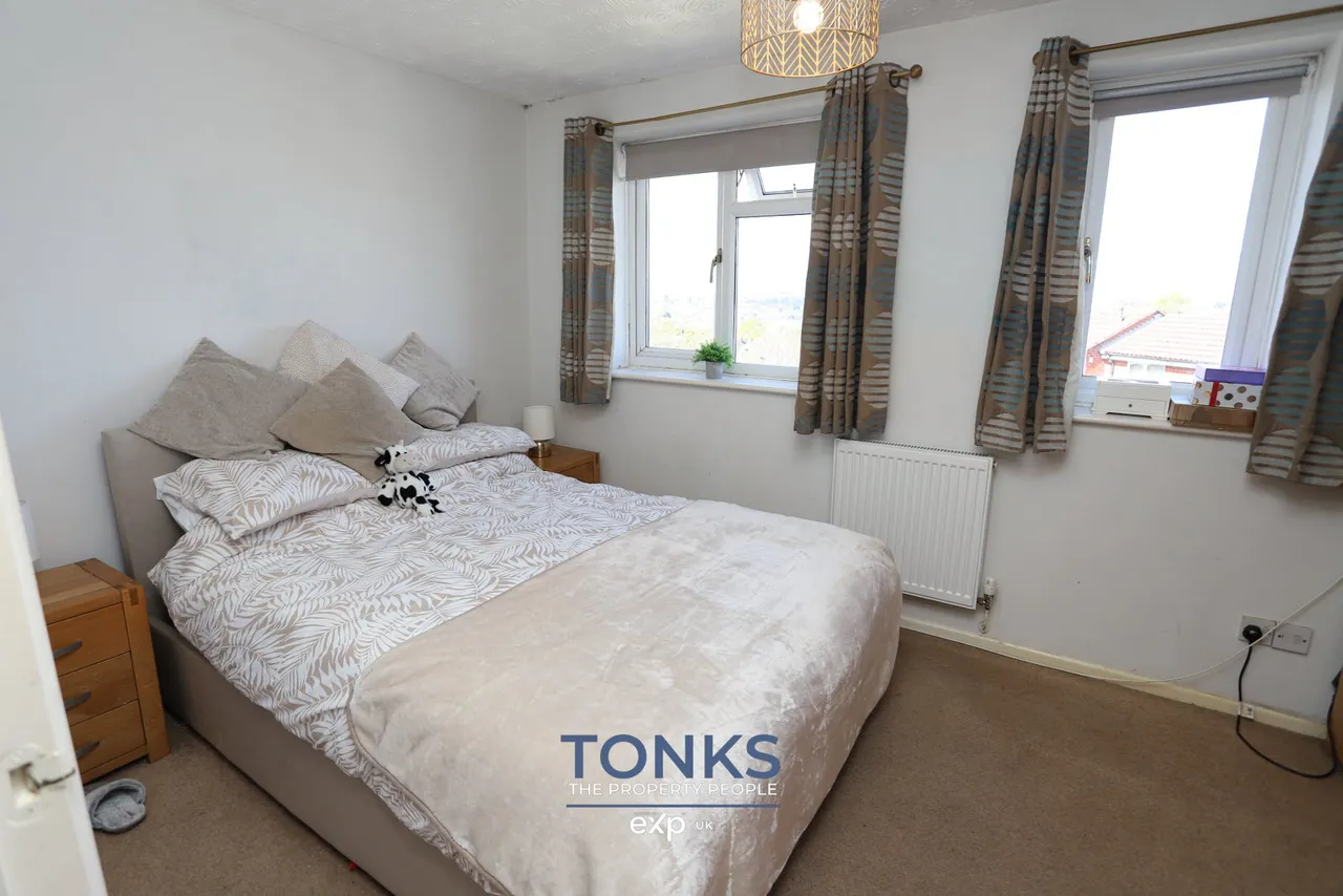 St. James Avenue, Rowley Regis, B65, photo 9