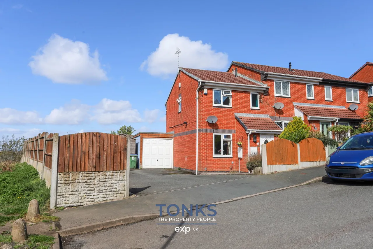 St. James Avenue, Rowley Regis, B65, photo 20