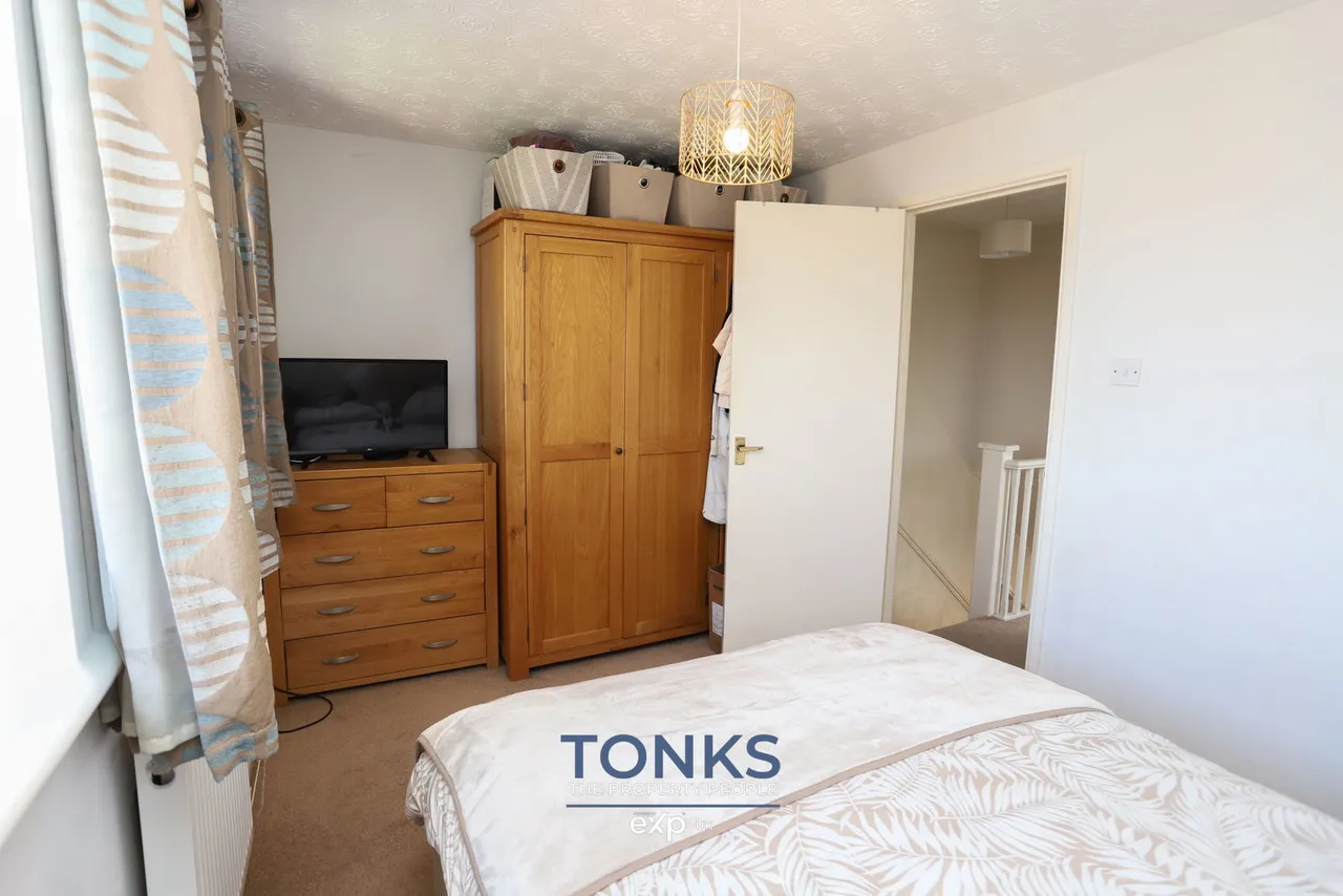 St. James Avenue, Rowley Regis, B65, photo 11