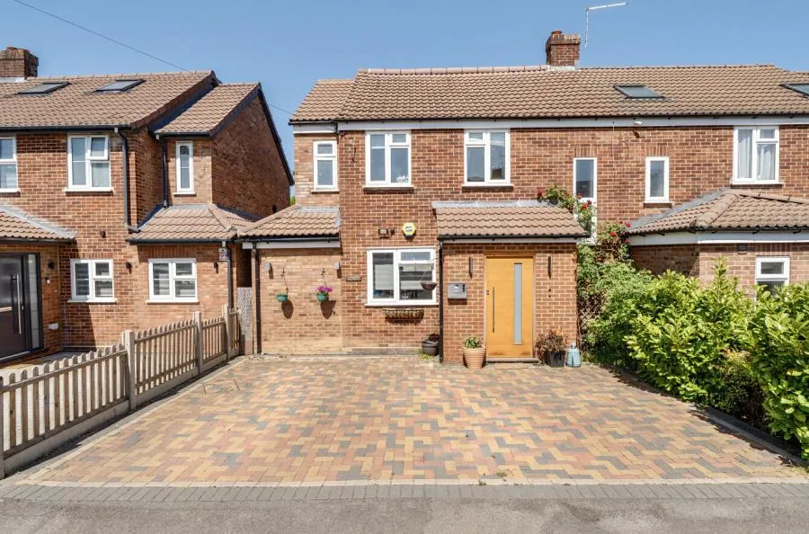 Peel Close, Windsor, SL4, photo 22