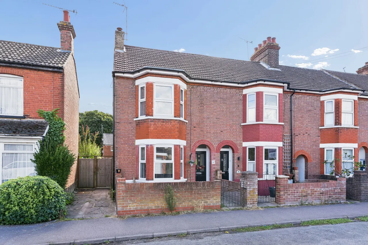 3 bed house for sale, West Parade, Dunstable, LU6