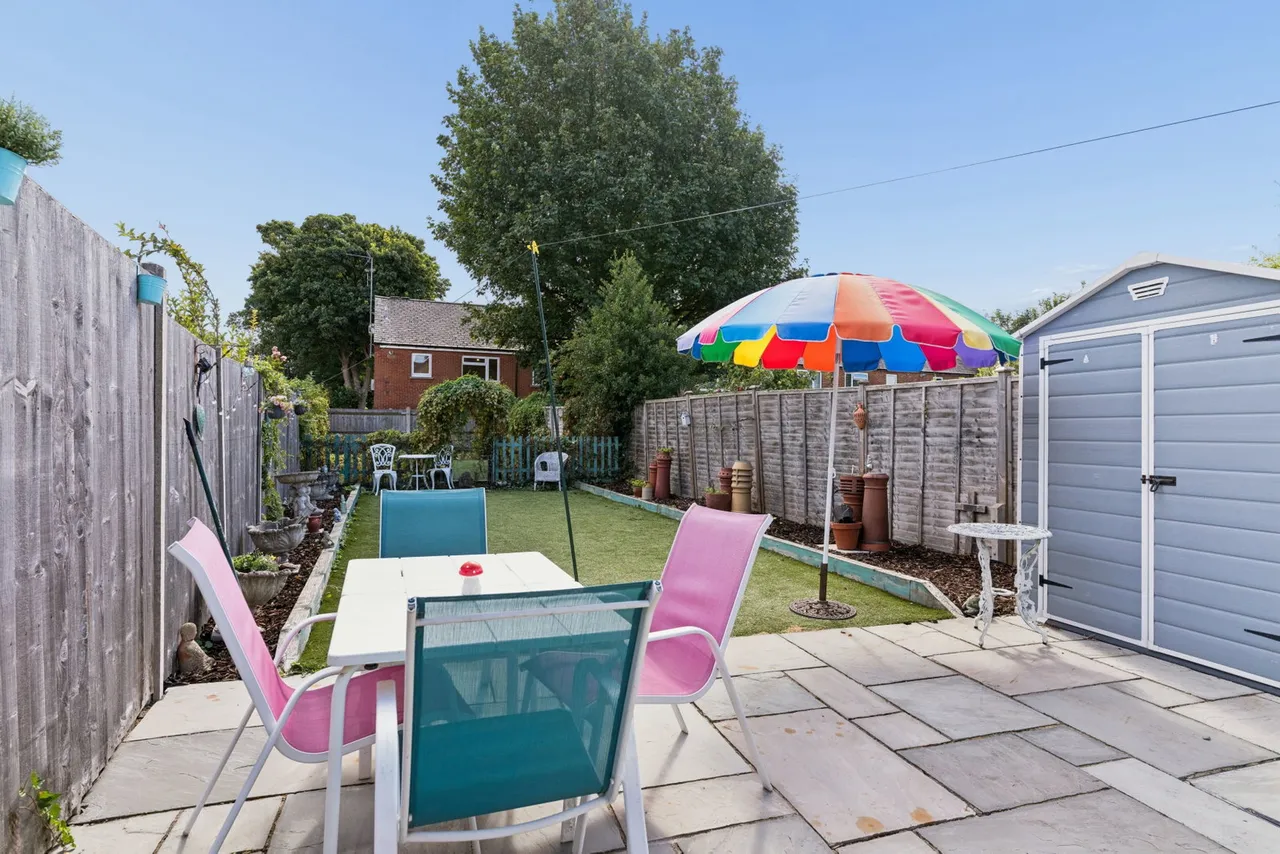 West Parade, Dunstable, LU6, photo 16