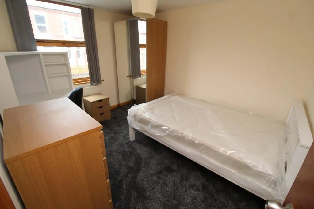 Balfour Road, Lenton, NG7, photo 5