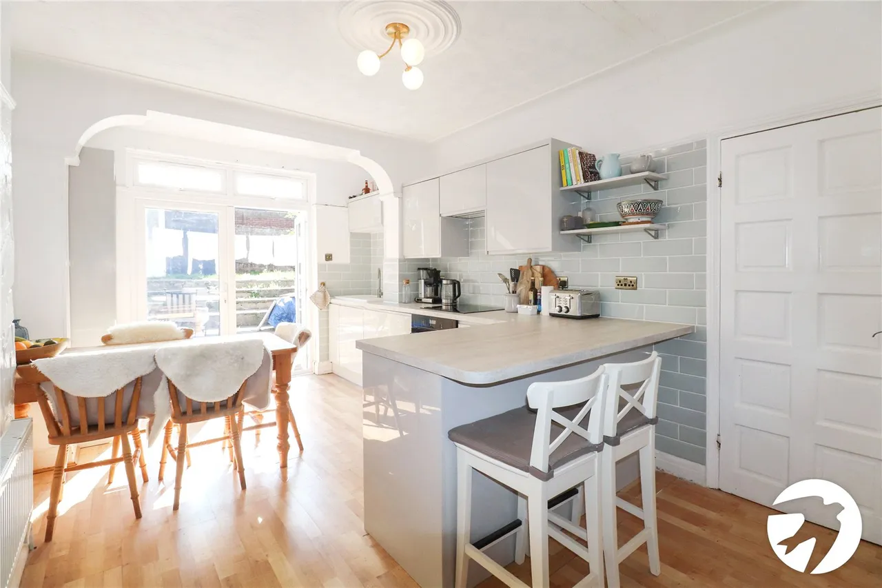 Manton Road, SE2, photo 2