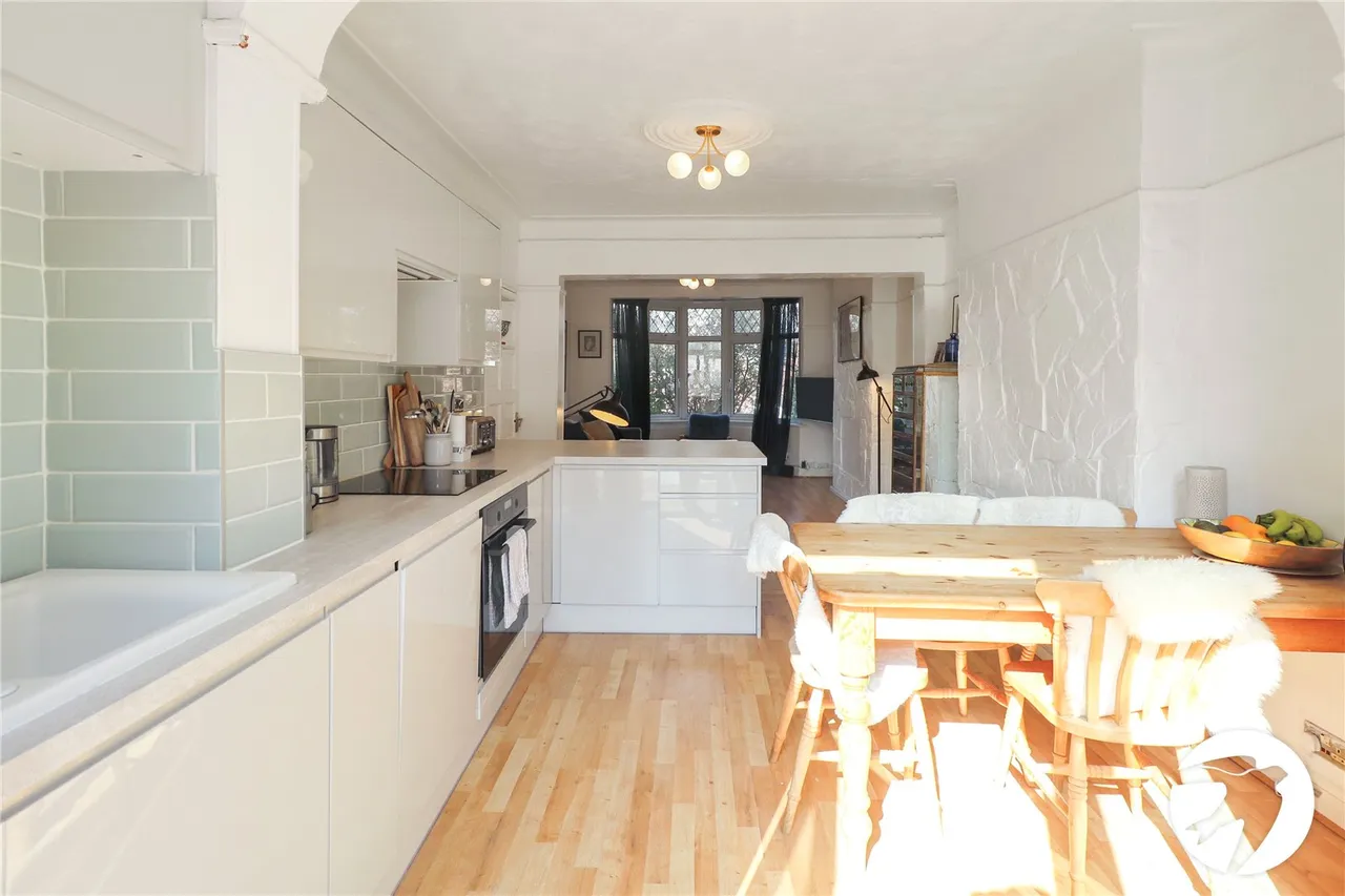 Manton Road, SE2, photo 10